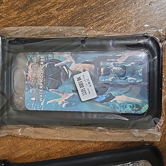 Waterproof Cell Phone Cases - Picture 3 of 7
